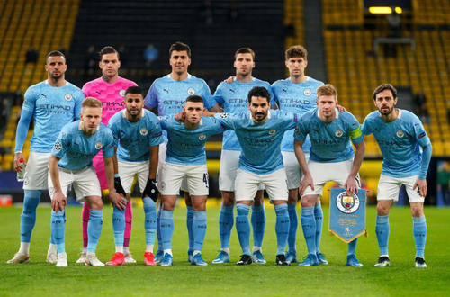 欧冠积分榜：阿森纳全胜领跑，巴黎、拜仁、国米、皇马均12分（欧冠积分：阿森纳全胜登顶，巴黎、拜仁、国米、皇马同积12分）