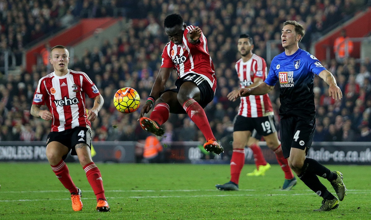 迪卡尼奥：尤文球员不是斯帕莱蒂挑的，他得研究哪些人能信任（迪卡尼奥：尤文球员非斯帕莱蒂所选，他得摸清谁值得信任）