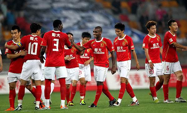 海牛外援兰克尔-泽控诉球队：我拒绝了续约，不想留在欠薪队（海牛外援兰克尔-泽指责俱乐部：拒绝续约，不愿继续效力欠薪球队）