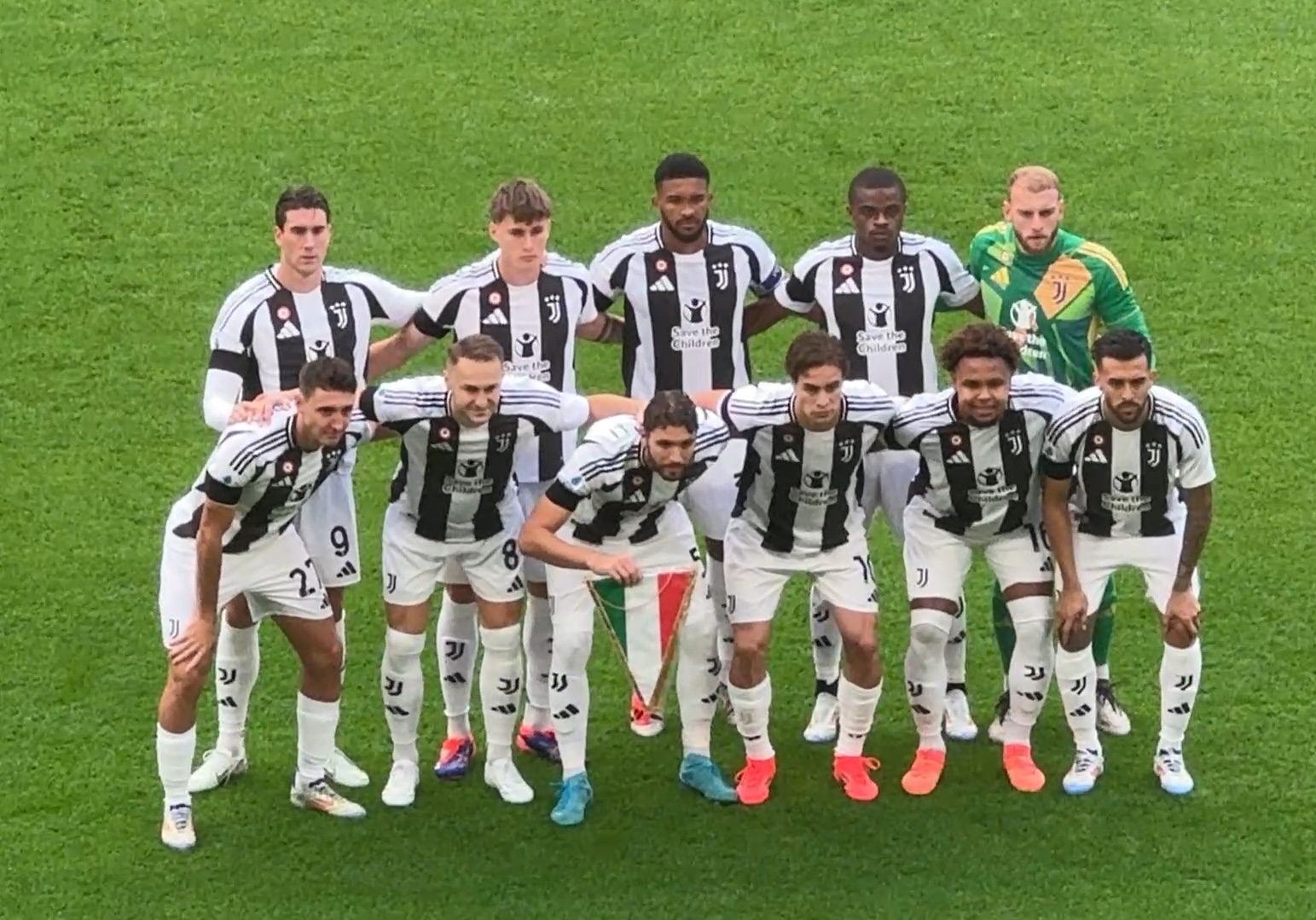 近10年欧冠门将零封率：拉亚54%第1，布冯47%第2，奥纳纳上榜（过去十年欧冠门将零封率榜：拉亚54%居首，布冯47%次席，奥纳纳入围）