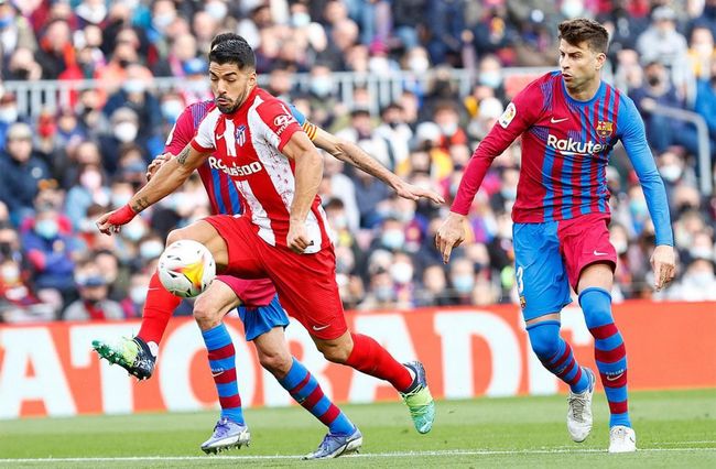 梅开二度，吉拉西当选多特vs比利亚雷亚尔全场最佳（吉拉西双响，荣膺多特对阵比利亚雷亚尔全场最佳）