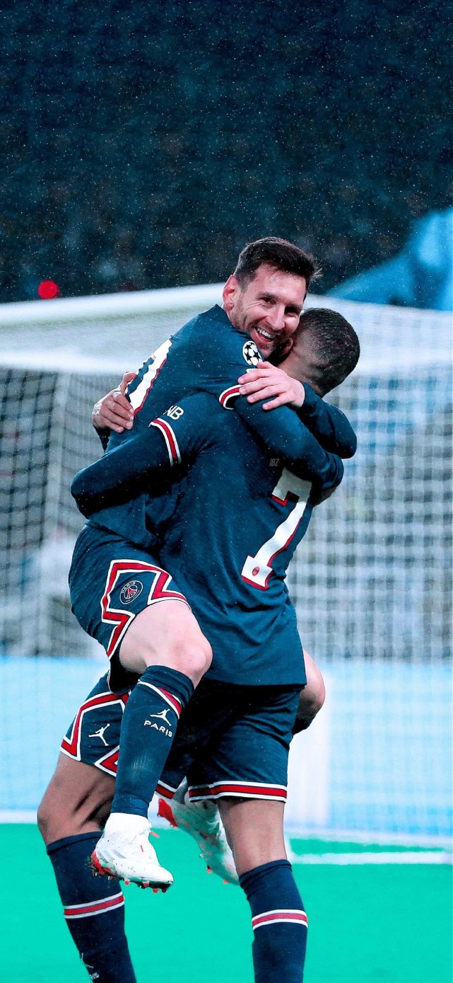 罗马诺：在门德斯参与下，卡夏诺-基亚拉即将和拜仁续约（罗马诺：门德斯参与推动，卡夏诺-基亚拉即将与拜仁续约）