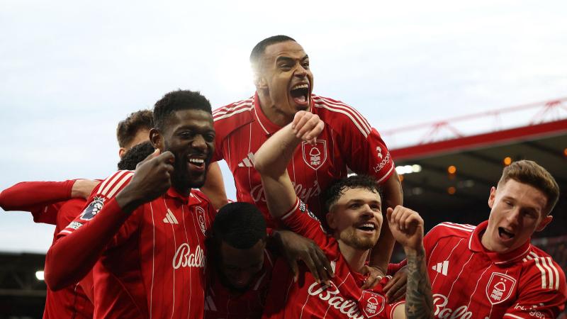 记者：拜仁想与于帕续约至2031年、年薪2000万欧，皇马在关注（记者称：拜仁拟将于帕续约至2031年，年薪2000万欧；皇马持续关注）