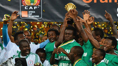 阿莱格里：还有很多其他的比赛，光靠28分哪也去不了（阿莱格里：赛季尚长，仅有28分远远不够）