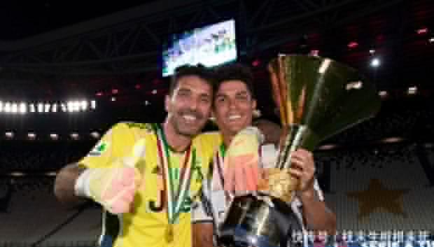 欧冠本周最佳球员候选：马杜埃凯、孔德、德凯特拉雷、格洛赫（本周欧冠最佳球员提名出炉：马杜埃凯、孔德、德凯特拉雷与格洛赫）