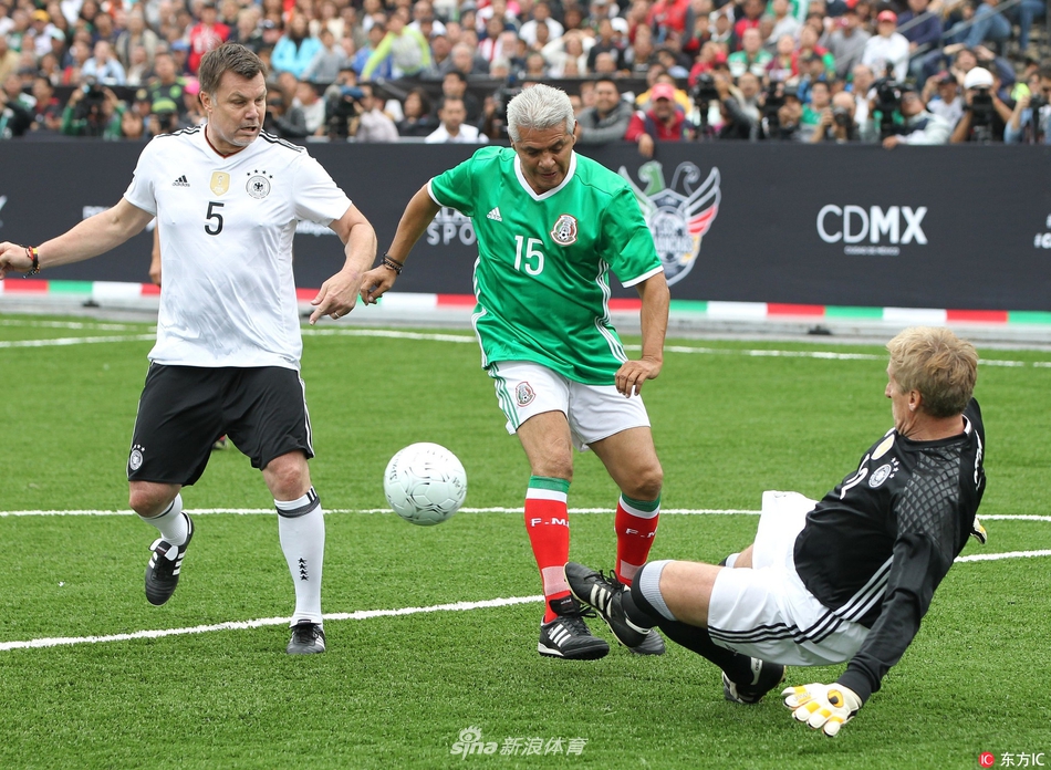 意媒主编：霍伊伦有一种证明自己的心态；他还需学习串联组织（意媒总编：霍伊伦渴望自证，串联组织能力仍需提升）