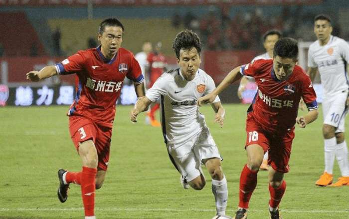 波多尔斯基：现在的拜仁踢得很有统治力；希望阿森纳英超夺冠